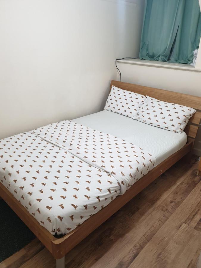 Splendid 4Bedrooms Shared Home Манчестер Экстерьер фото